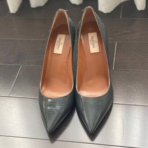 Valentino Grey Patent Leather Pump